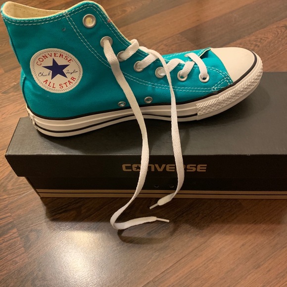 Converse - Picture 6 of 8